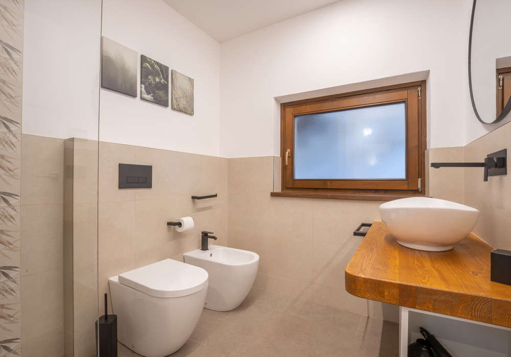 Residence Alessio | Appartamento al piano terra vicino alla piscina con giardino