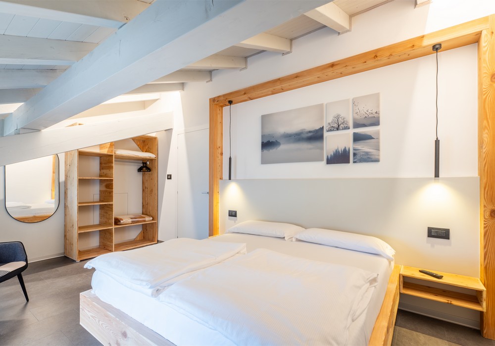 Residence Alessio | Deluxe-Appartement mit vorderem Balkon