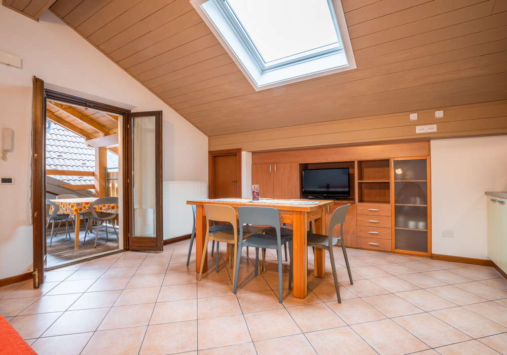 Residence Alessio | Attic Apartment Second Floor