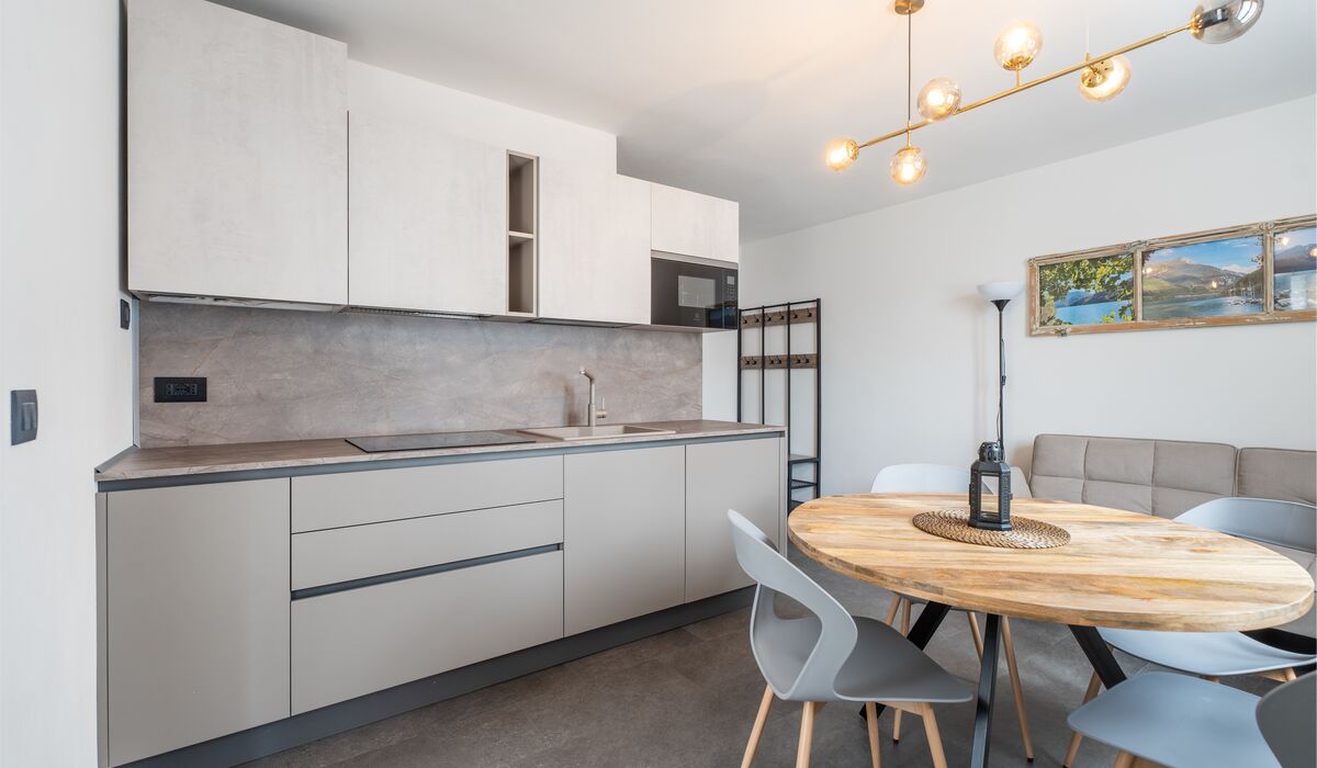 Deluxe-Appartement  mit Terrasse  im ersten oder zweiten Stockwerk